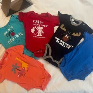Lot of boys various brands of one-piece shirts and shorts size 12 months